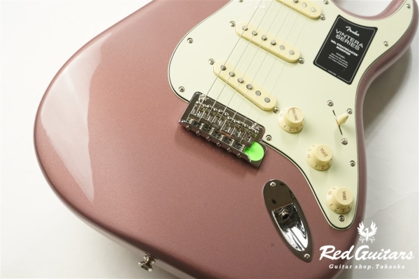 VINTERA ’60S STRATOCASTER MODIFIED - Burgundy Mist Metallic